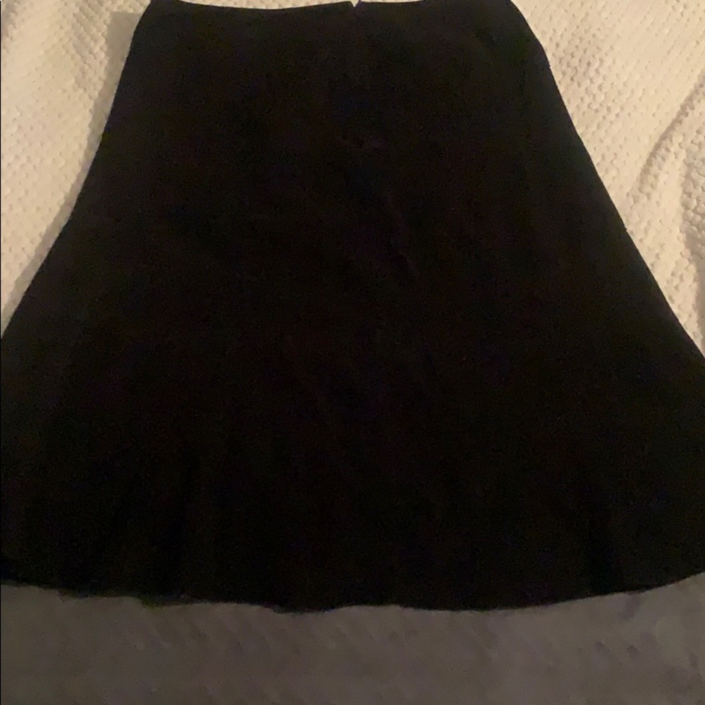 Skirt - Picture 3 of 3